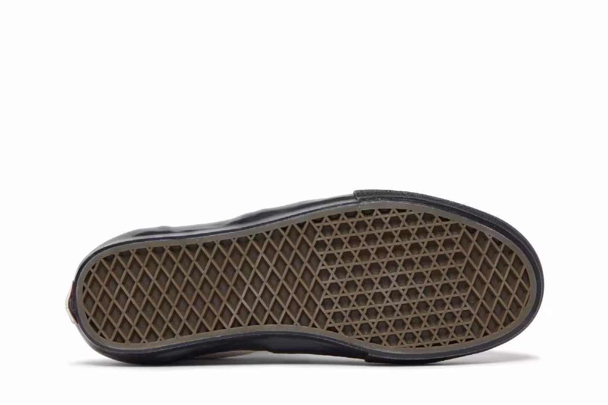 Breana Geering x Vans Era Marshmallow Black, view 5