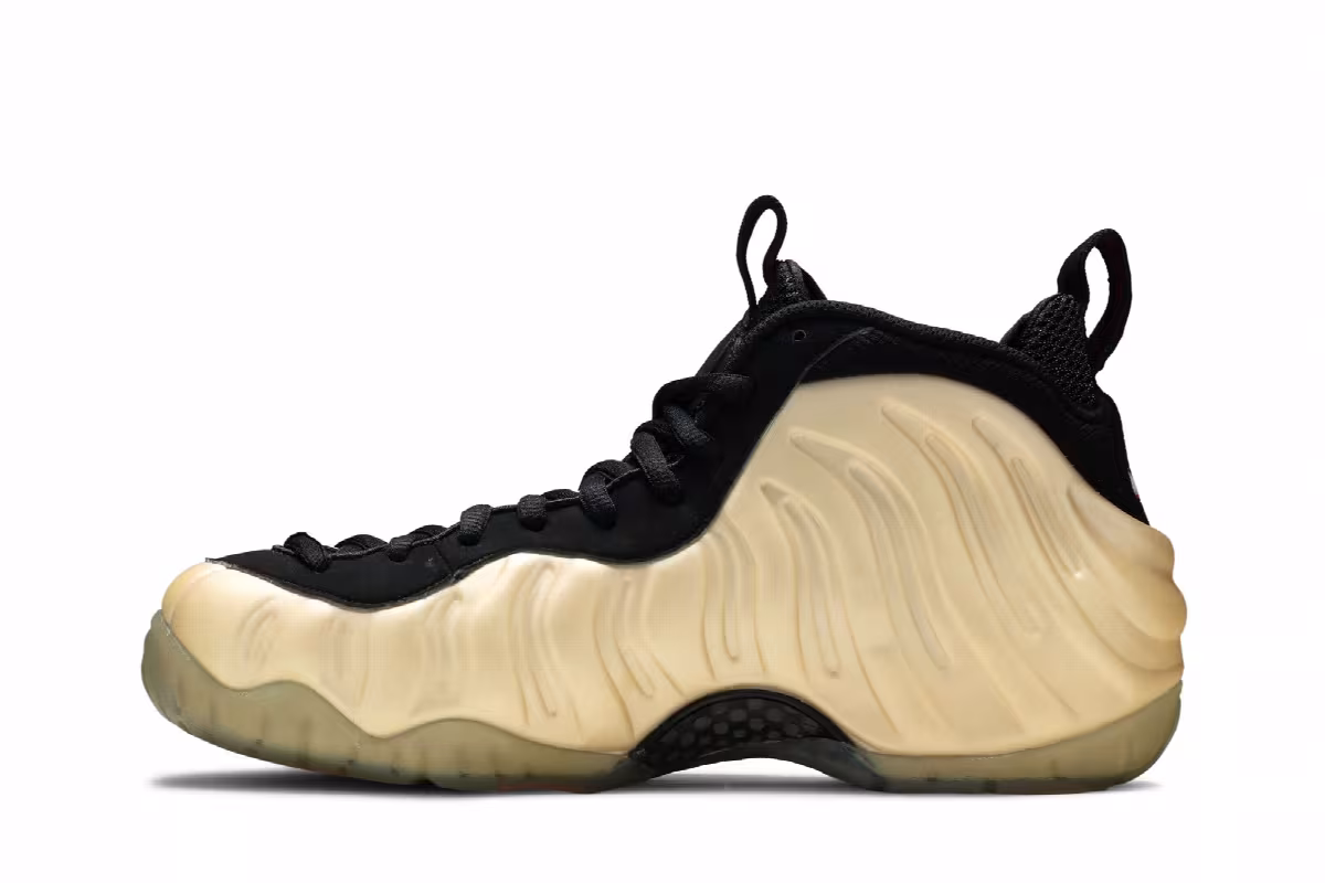 Nike Air Foamposite Pro Pearl 2010, view 4