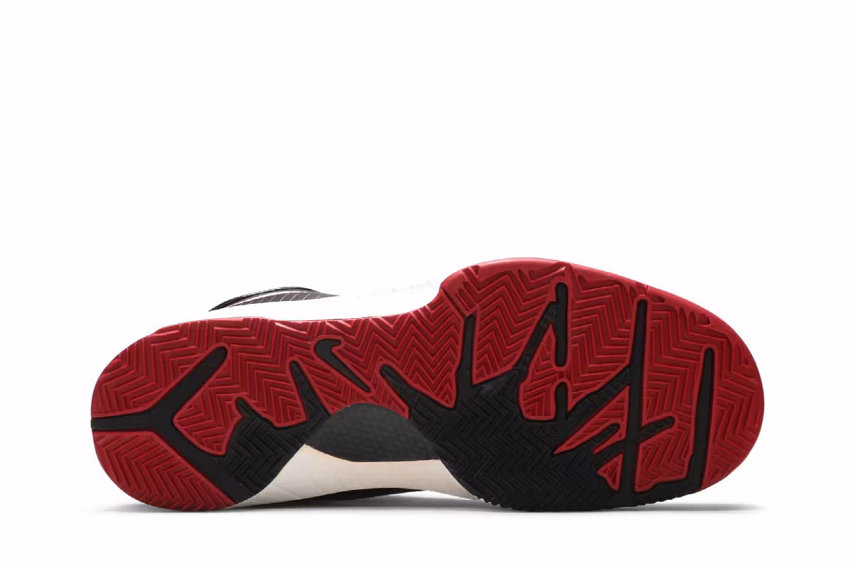 Nike Zoom Kobe 4 Bred, view 5