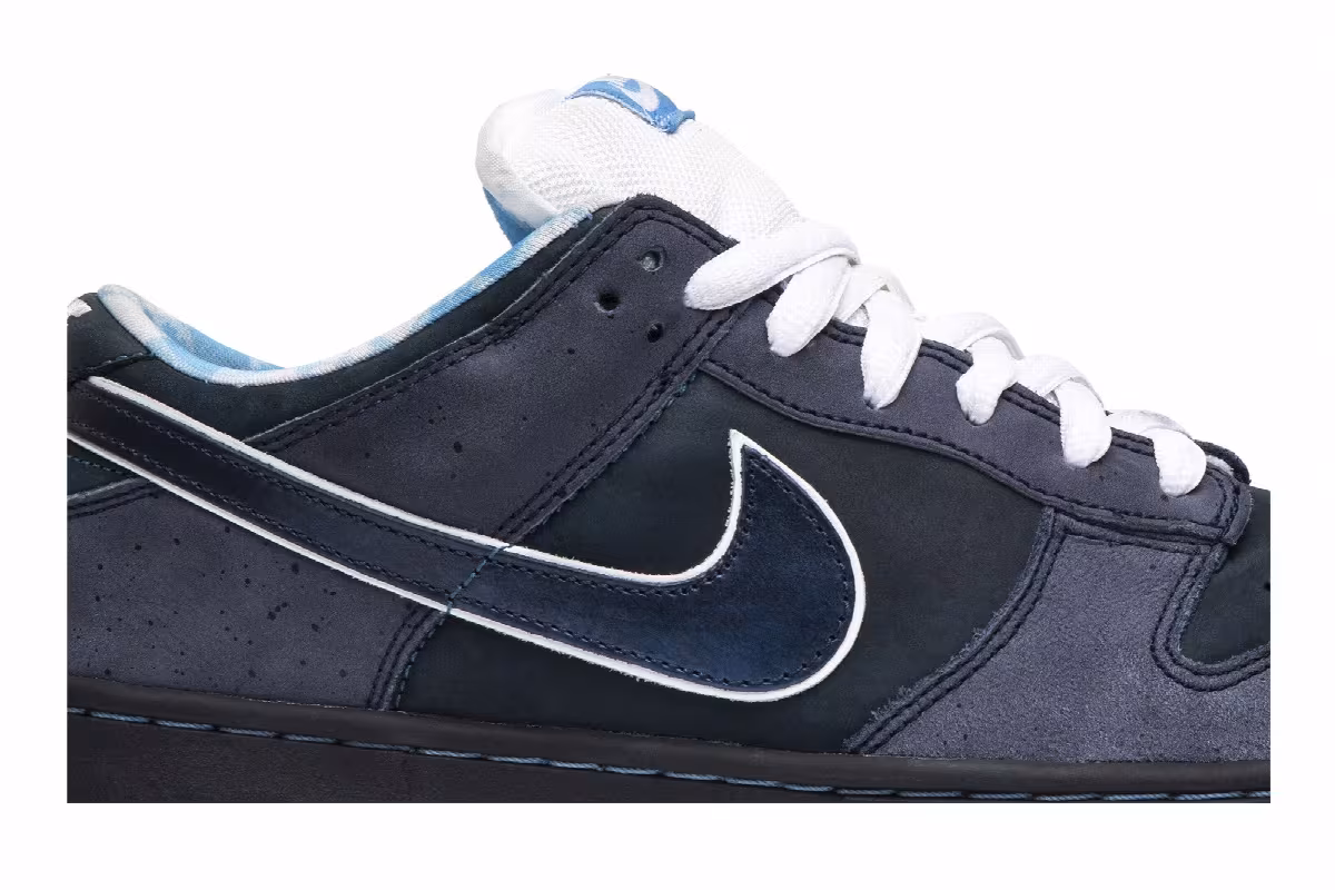 Nike Dunk Low Premium SB Blue Lobster, view 3