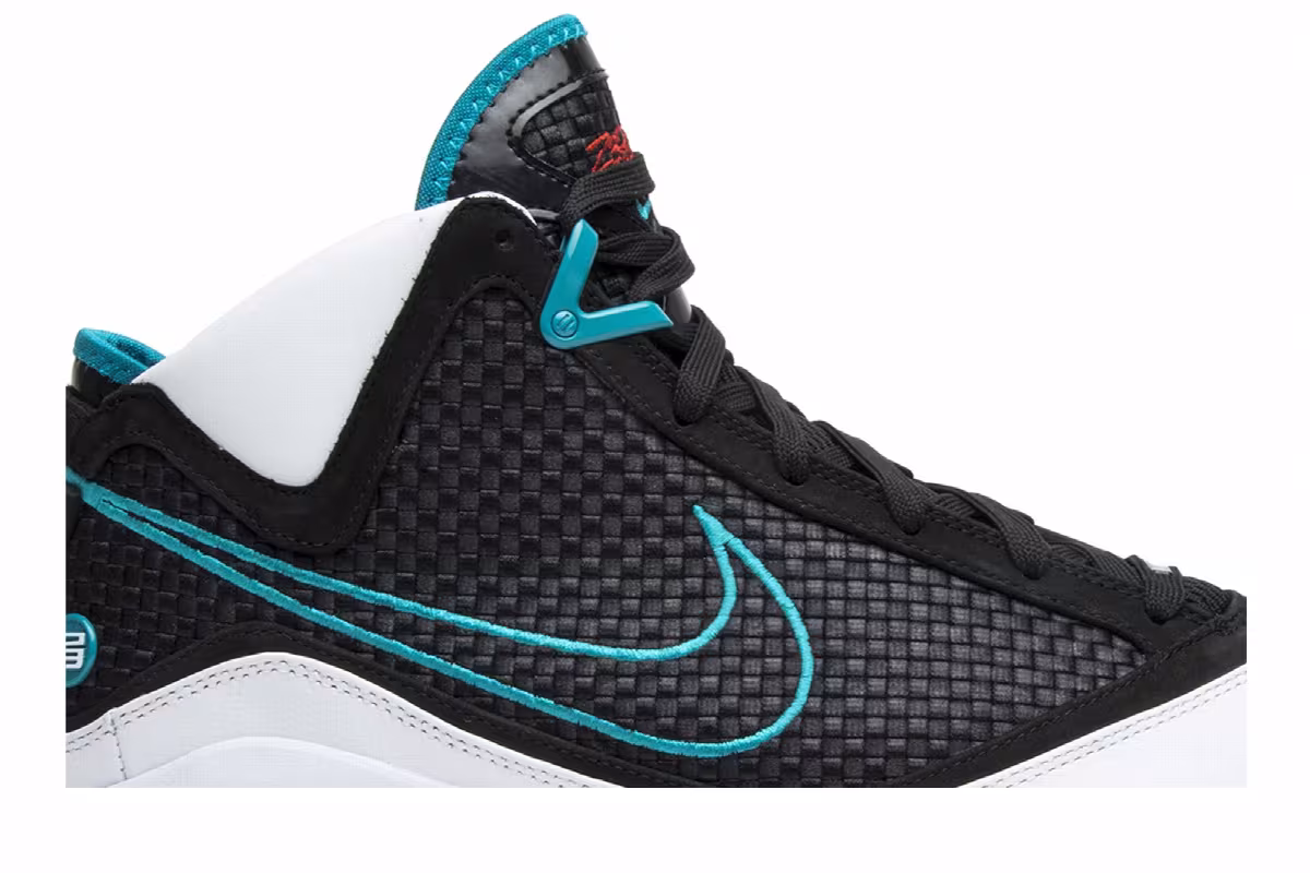 Nike Air Max LeBron 7 Nfw Red Carpet, view 3