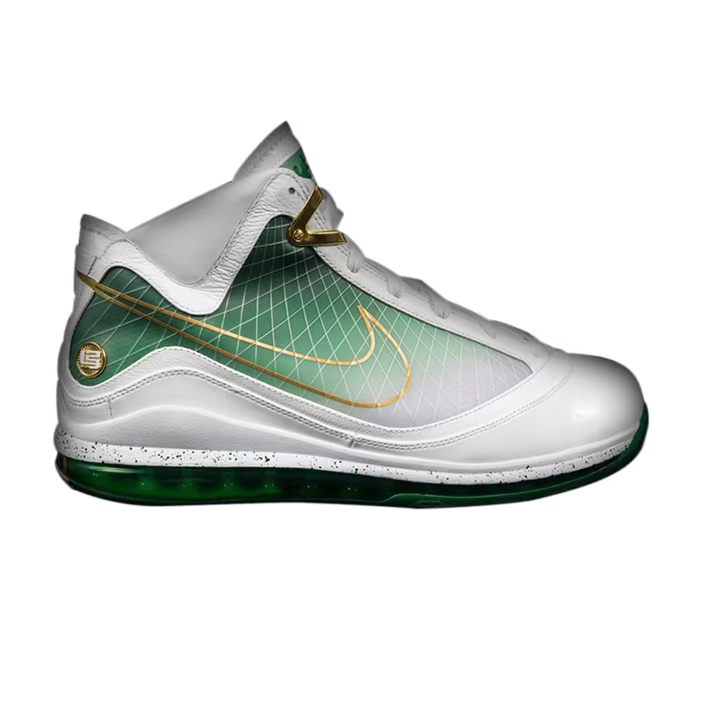 Nike Air Max Lebron 7 chicago