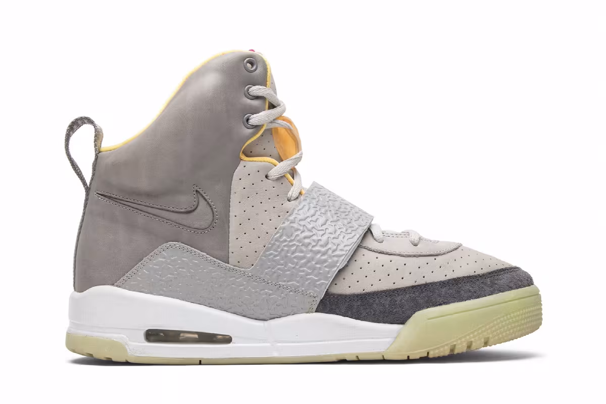 Nike Air Yeezy Zen, view 2