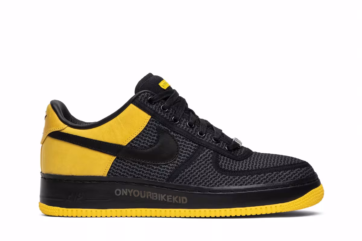 Undefeated x Livestrong x Nike Air Force 1 Low Supreme Livestrong, view 2
