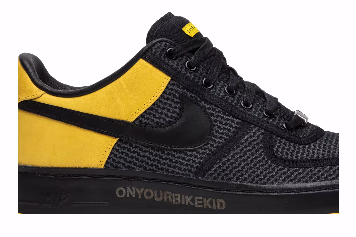 Undefeated x Livestrong x Nike Air Force 1 Low Supreme Livestrong, view 3