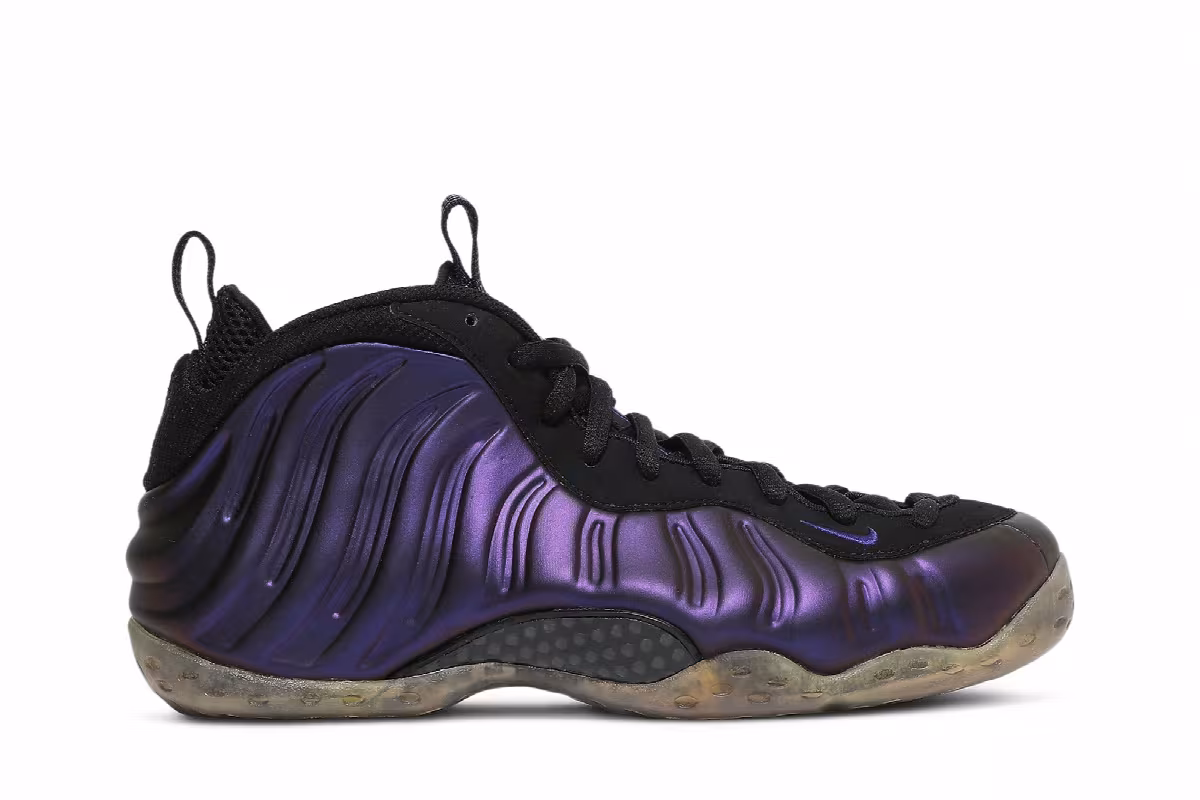 Nike Air Foamposite One Eggplant 2010, view 2