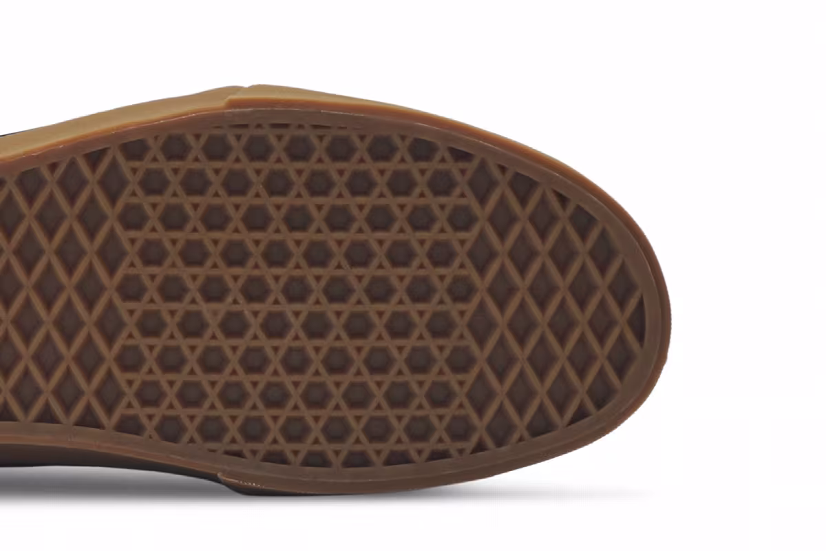 Vans Chukka Low Black Gum, view 6