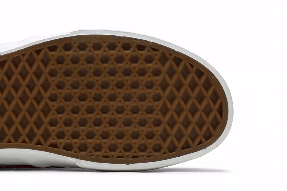 Supreme x Vans Chukka Boot Spiral, view 6