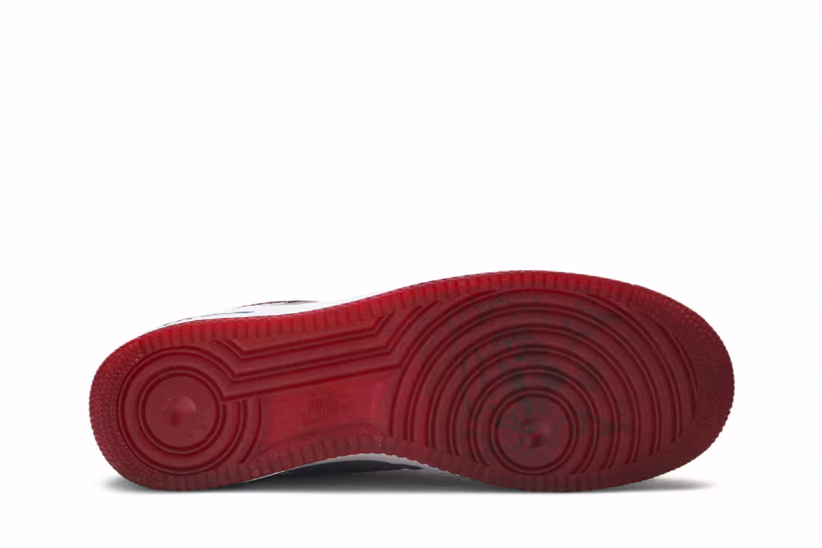 Nike Air Force 1 Premium (Lebron) Collection Royale, view 5