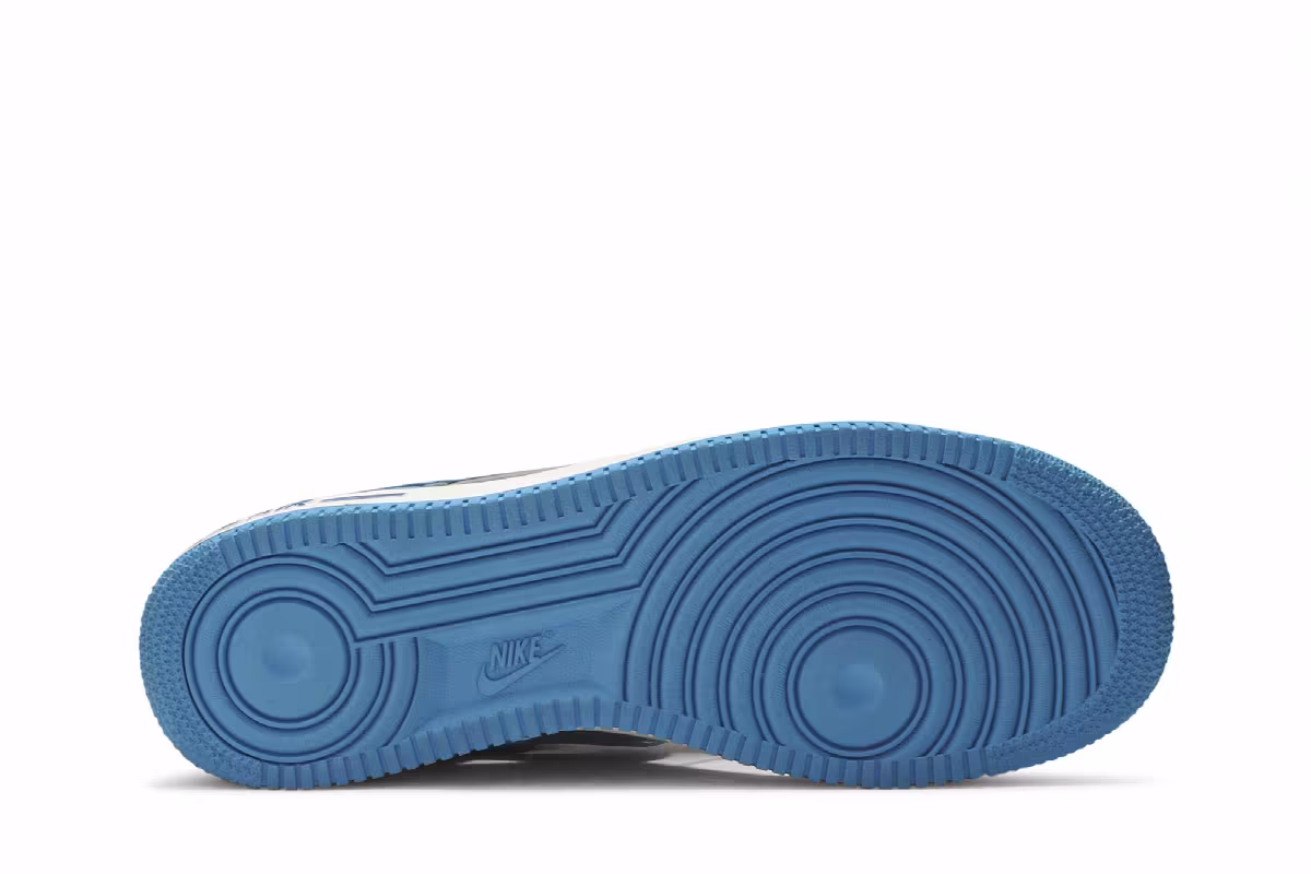 Nike Air Force 1 Premium Fantastic 4 Invisible Woman, view 5