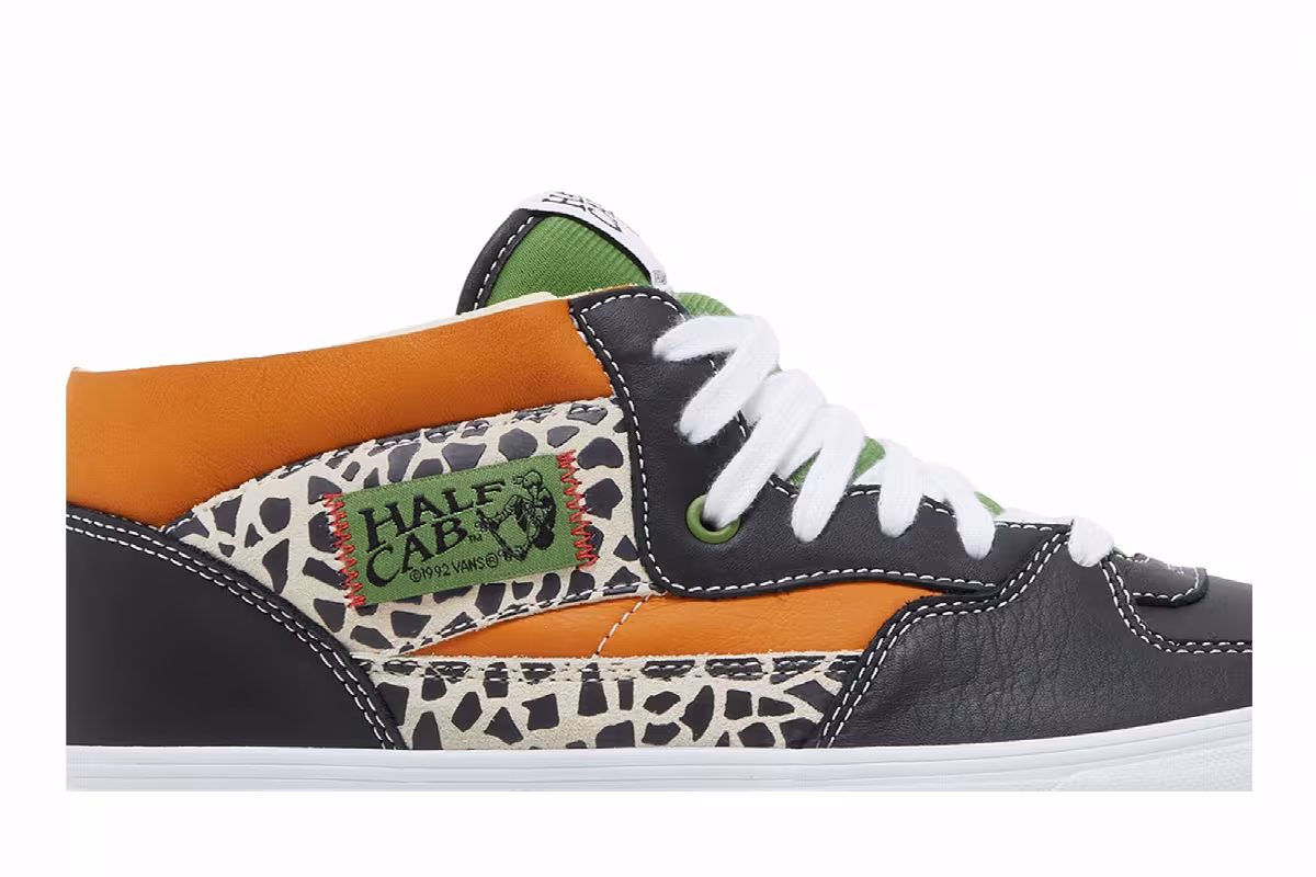 Vans Half Cab EF VLT LX Giraffe, view 3
