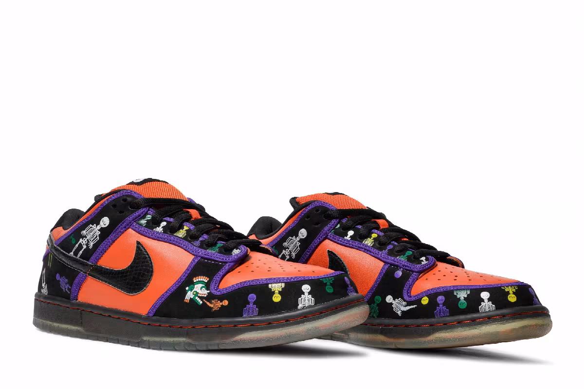 Nike Dunk Low Premium SB Day of the Dead, view 9
