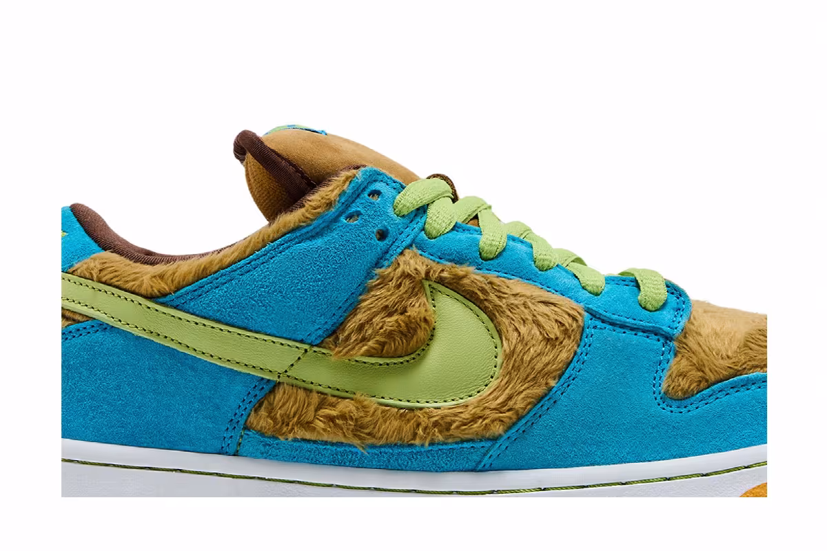 Nike Dunk Low Premium SB Three Bears - Baby Bear, view 3
