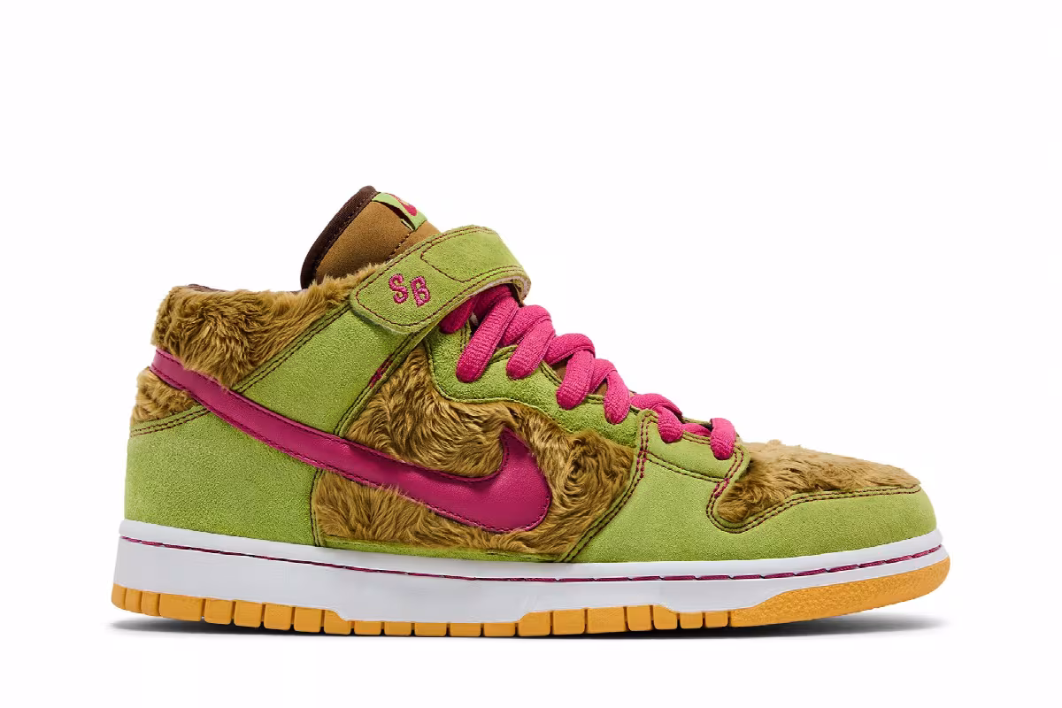 Nike Dunk Mid Premium SB Three Bears - Mama Bear, view 2