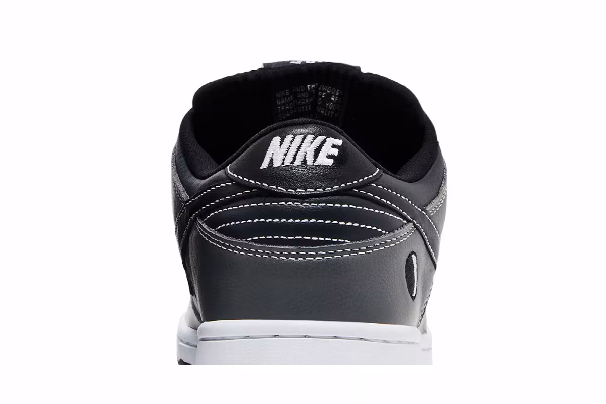 Nike Dunk Low Premium SB Lunar Eclipse West, view 8