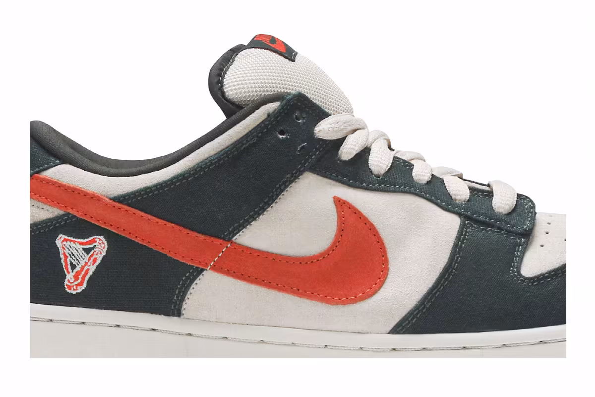Nike Dunk Low Pro SB Eire, view 3
