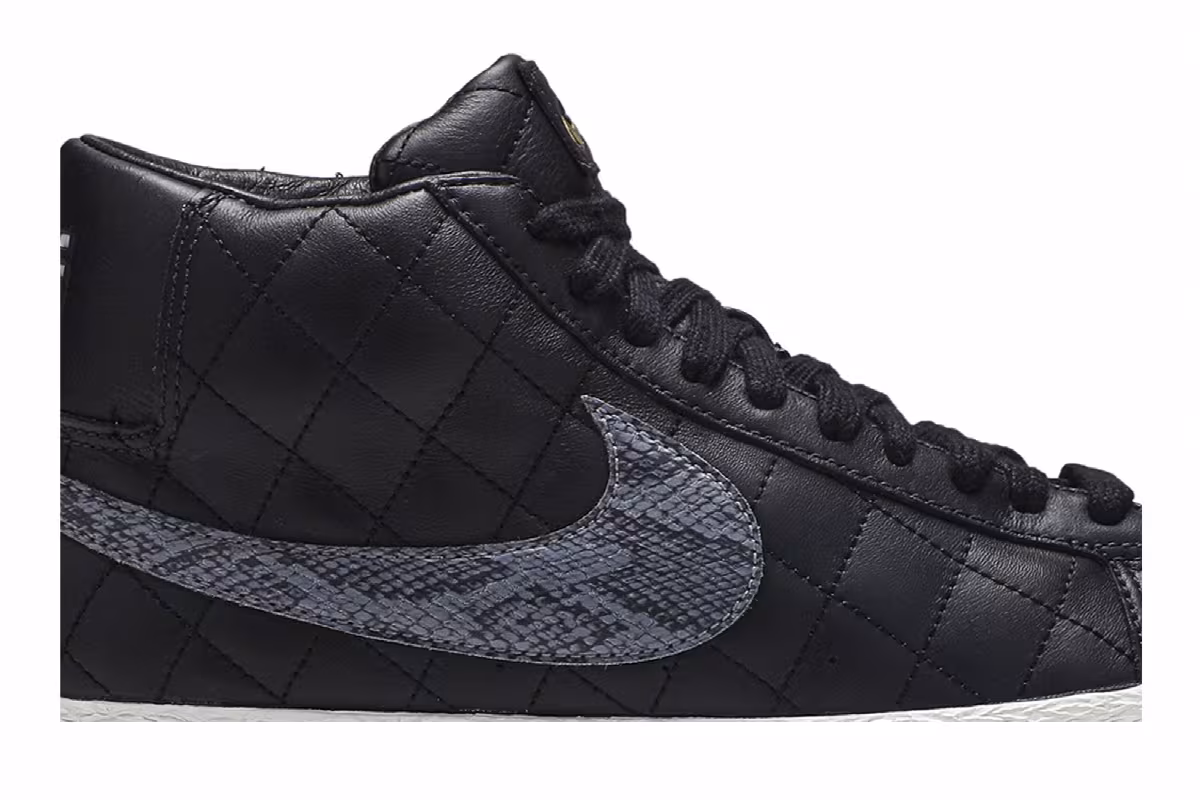 Supreme x Nike Blazer SB Black, view 3