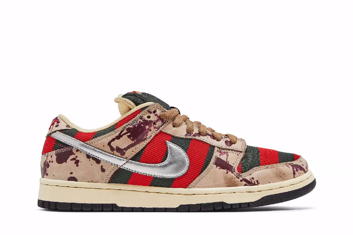 Nike Dunk Low Pro SB Freddy Krueger, view 2