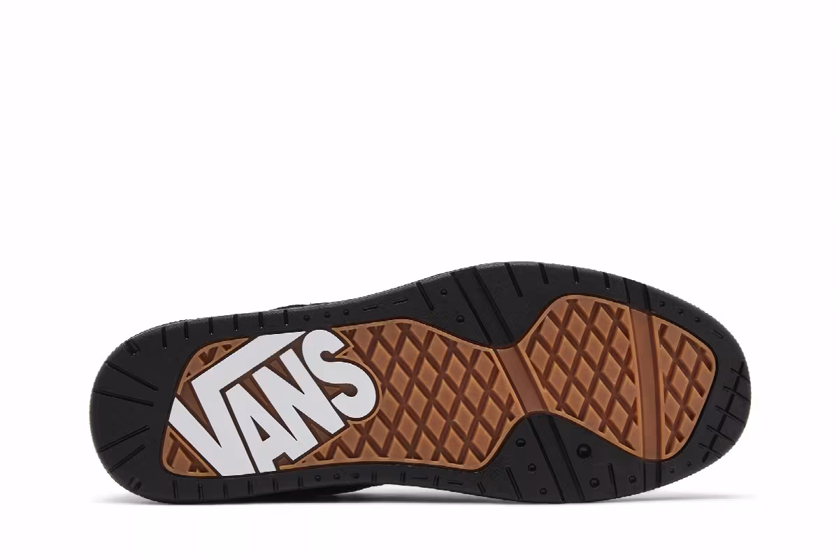 Vans Upland Suede - Black White, view 5