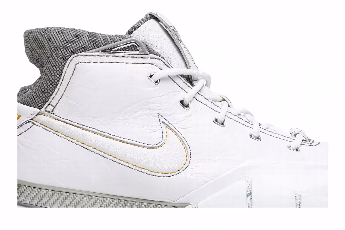 Nike Zoom Kobe 1 White Shark, view 3