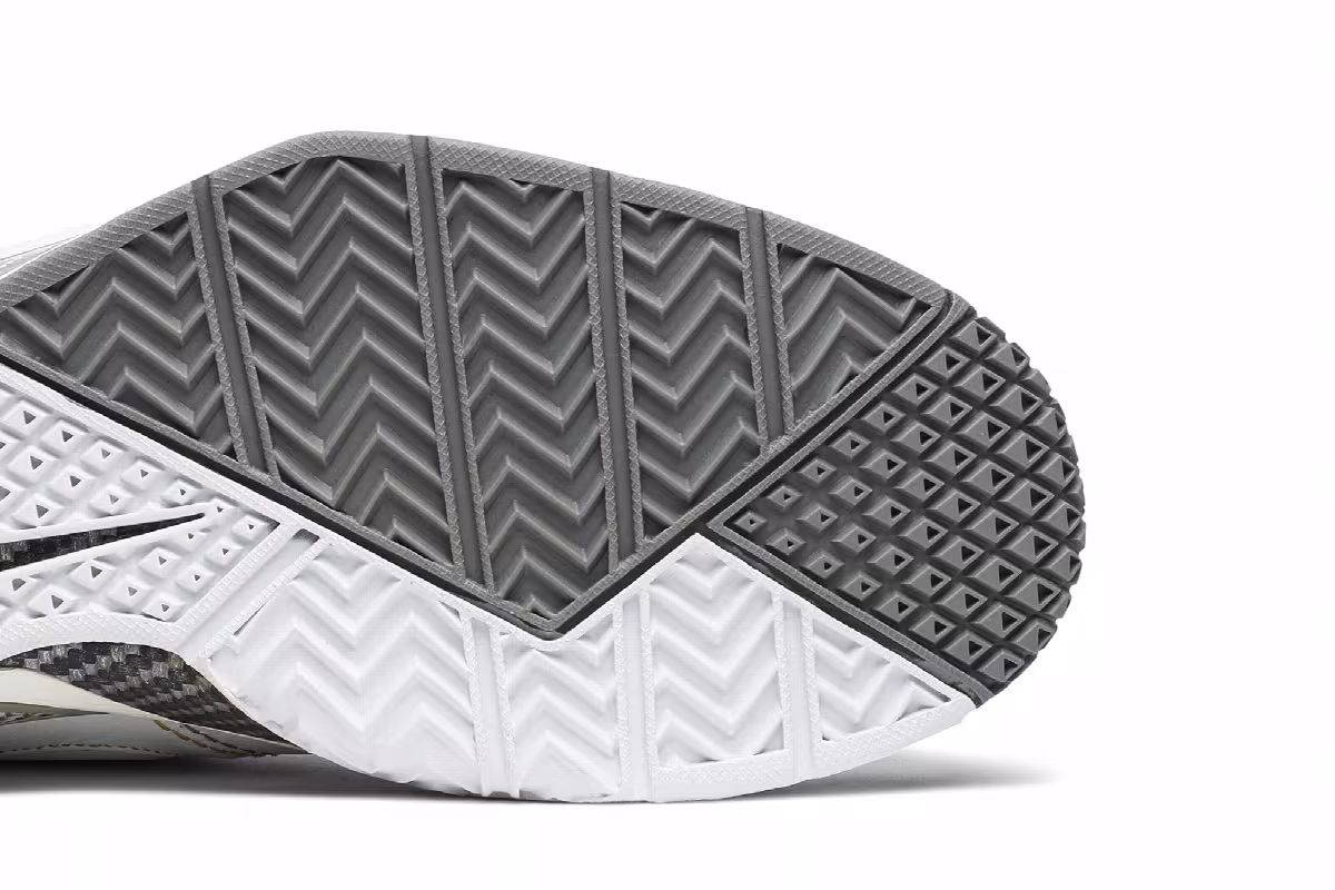 Nike Zoom Kobe 1 White Shark, view 6