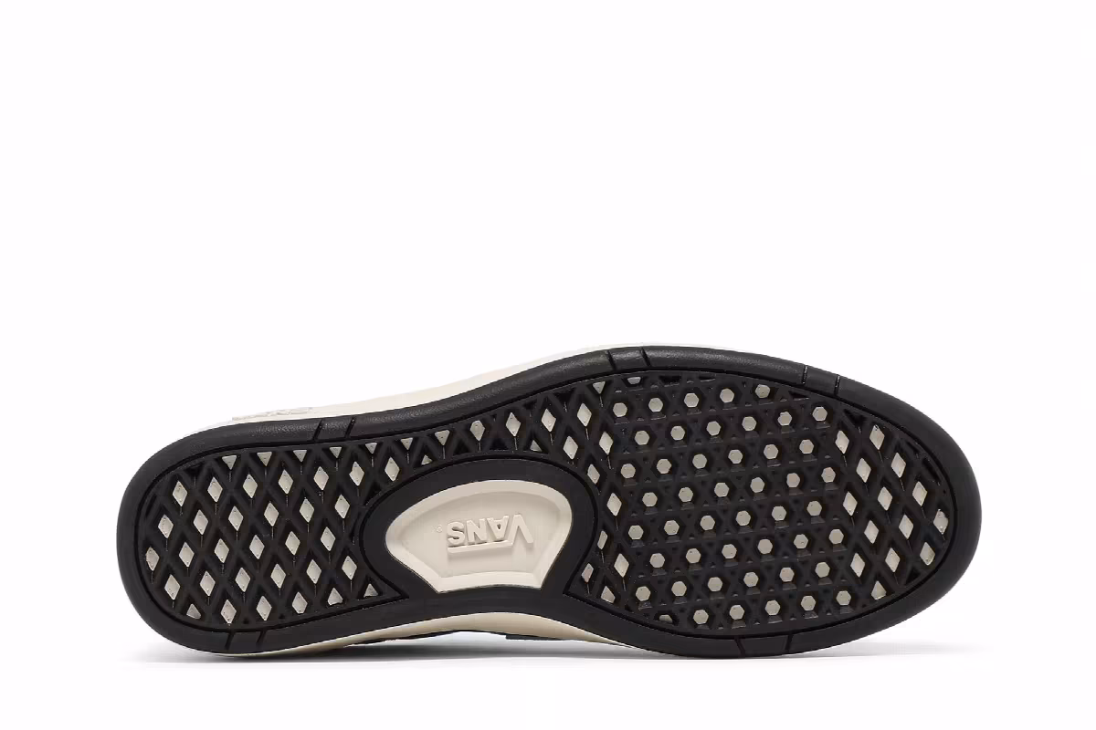 Vans Lowland Comfycush Flame - Turtledove Blue, view 5