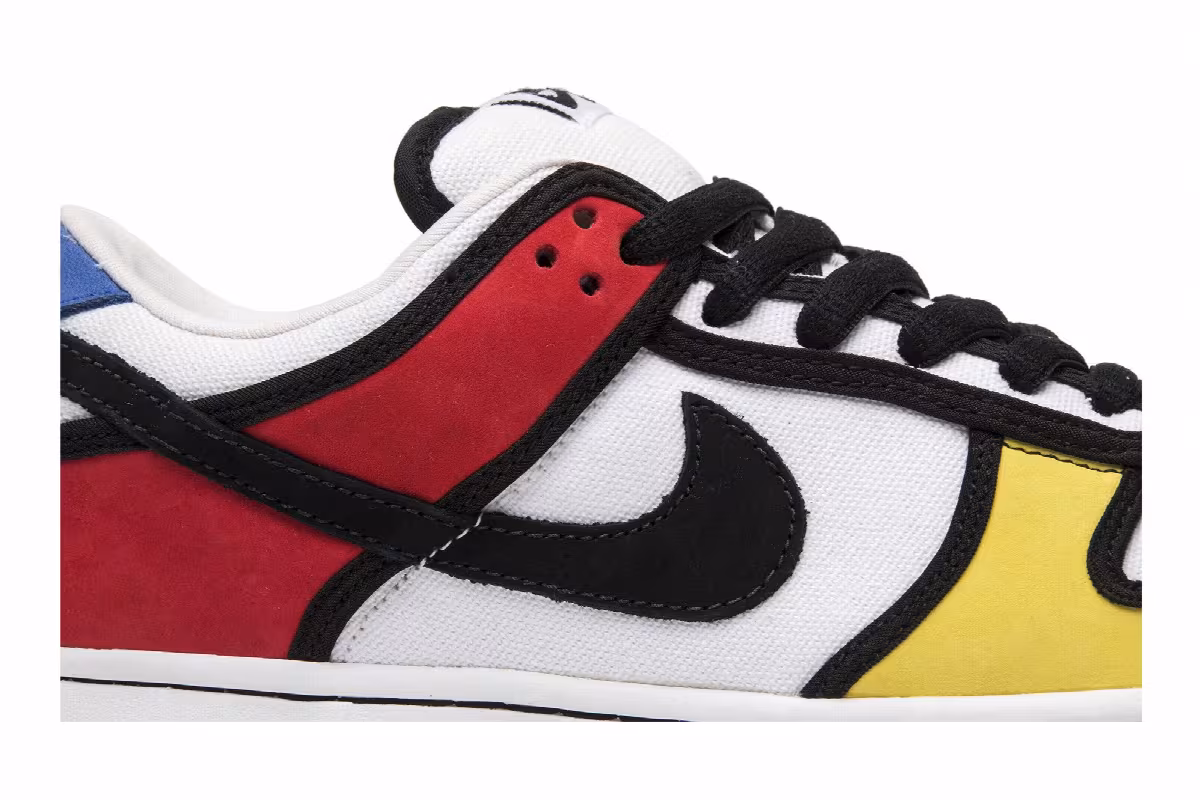 Nike Dunk Low Pro SB Piet Mondrian, view 3