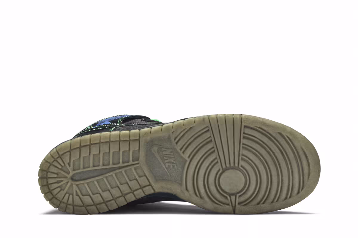 Nike Dunk High Premium SB Twin Peaks, view 5