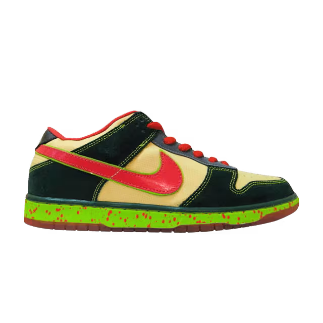 Nike Dunk Low Premium SB Mosquito