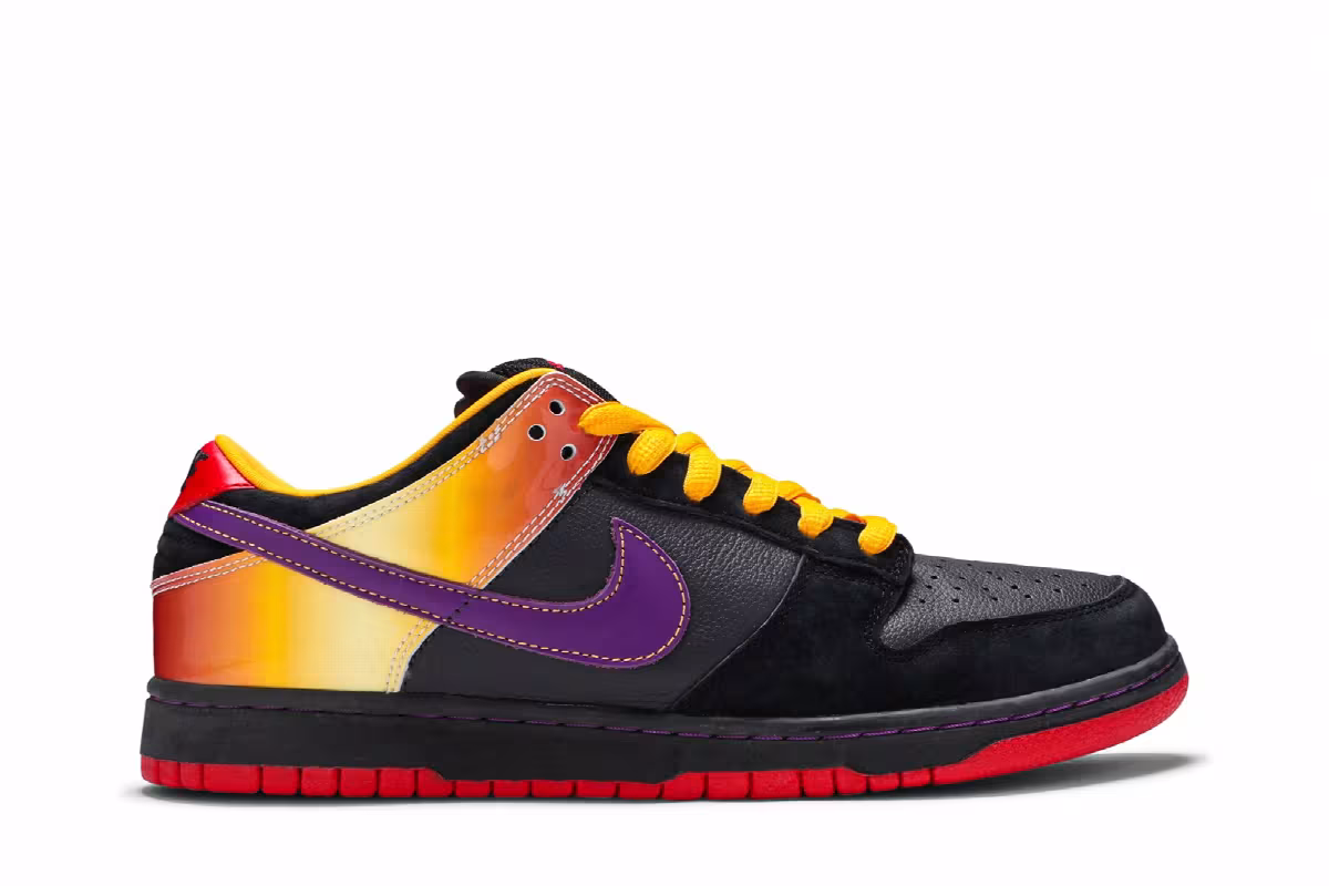 Nike Dunk Low Pro SB Appetite For Destruction, view 2