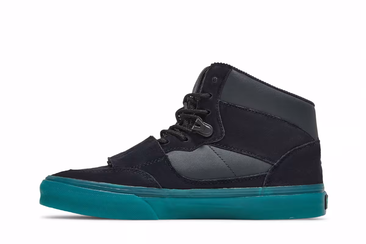 C2H4 x Vans Mountain Edition Nightwalker, view 4