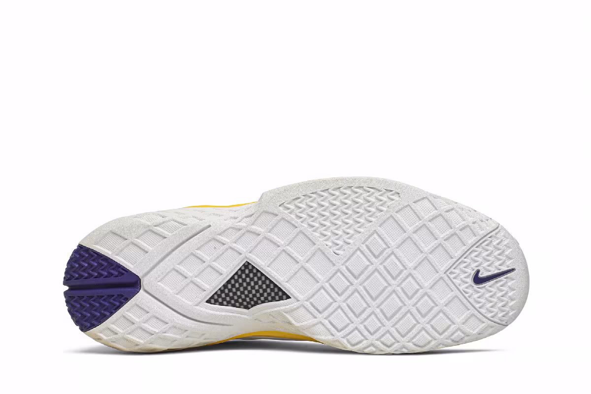 Nike Zoom Kobe 3 SL MVP, view 5