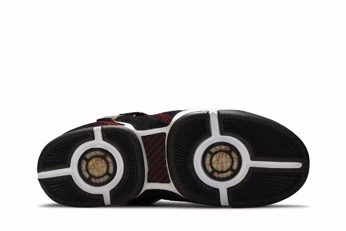 Nike Zoom LeBron 5 Fearless, view 5