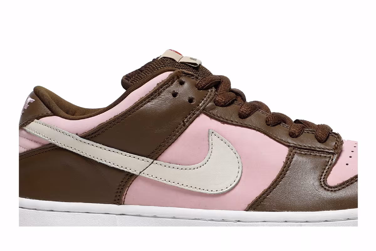 Stüssy x Nike Dunk Low Pro SB Cherry, view 3