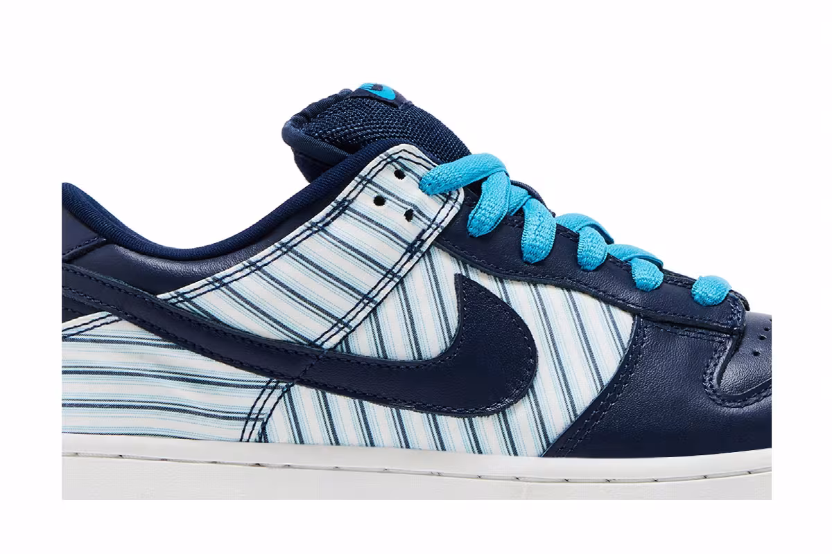 Nike Dunk Low Pro SB Blue Avenger, view 3