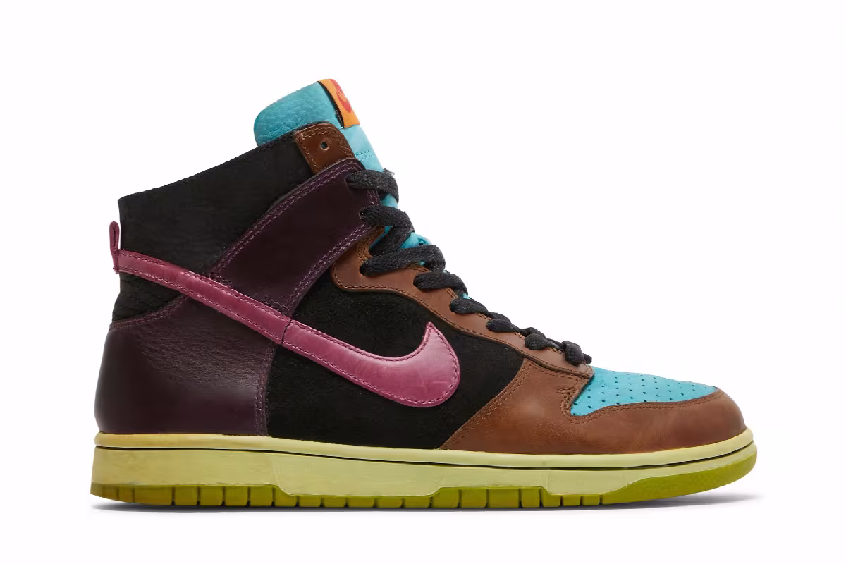 Undefeated x Nike Dunk High NL Undefeated, view 2