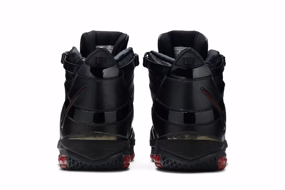 Nike Zoom LeBron 3 Black Crimson, view 7