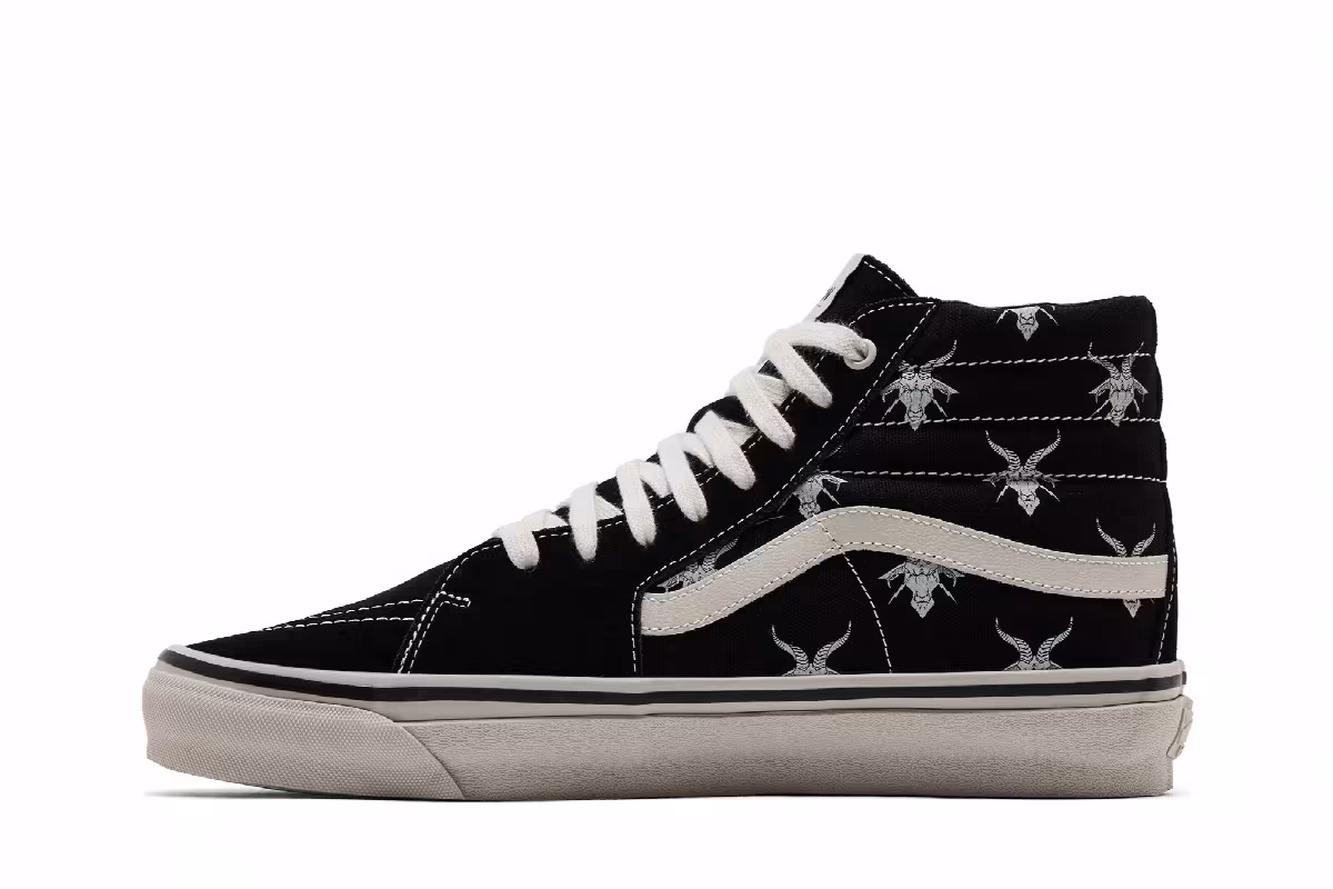 Defcon x Vans Sk8-Hi 38 Black White, view 4