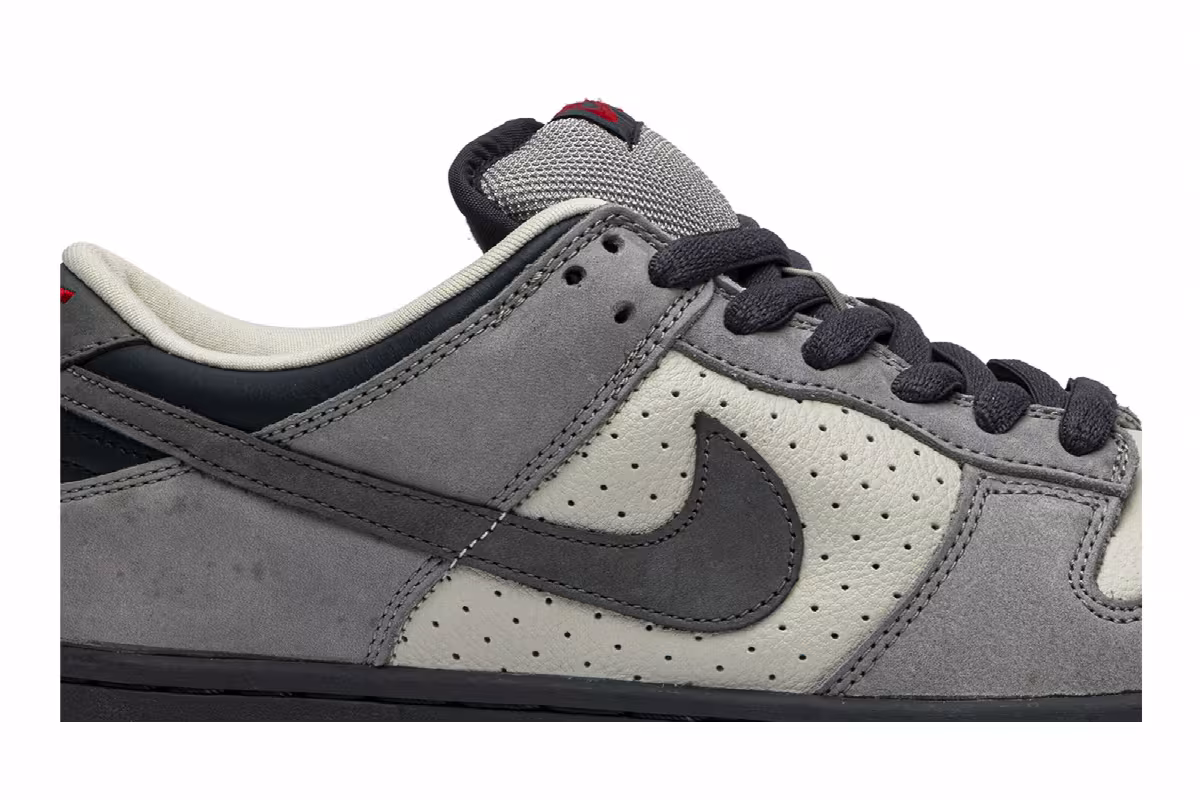 Nike Dunk Low Pro SB Band Aid, view 3