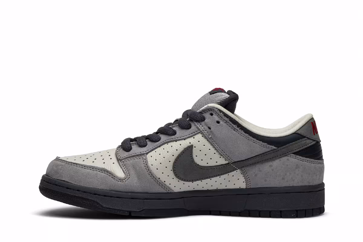 Nike Dunk Low Pro SB Band Aid, view 4
