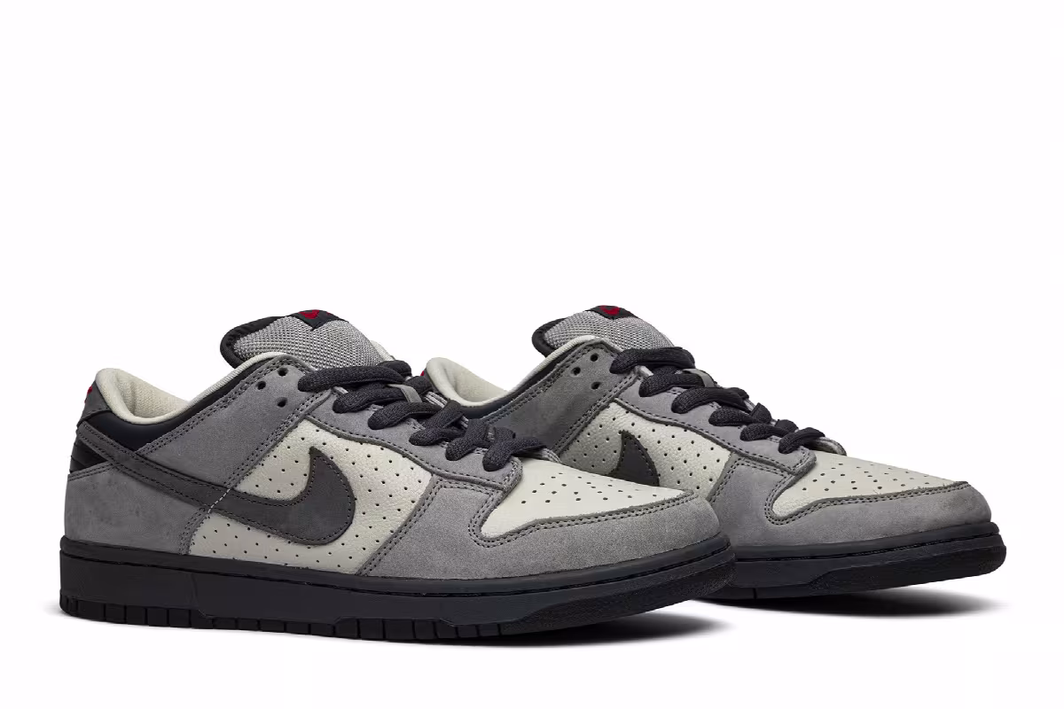 Nike Dunk Low Pro SB Band Aid, view 9