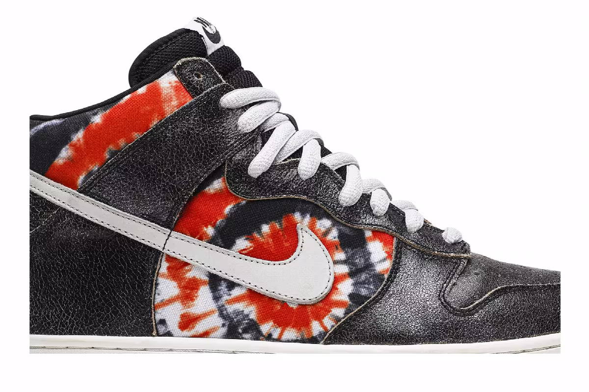 HUF x Nike Dunk High Pro SB Tie-Dye, view 3