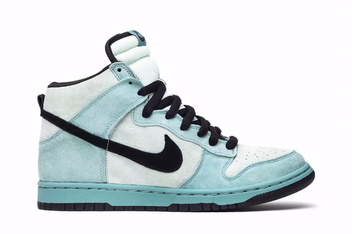 Nike Dunk High SB Sea Crystal, view 2