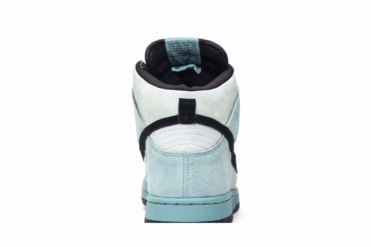 Nike Dunk High SB Sea Crystal, view 8