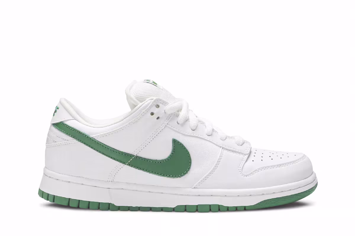 Nike Dunk Low Pro SB White Classic Green, view 2