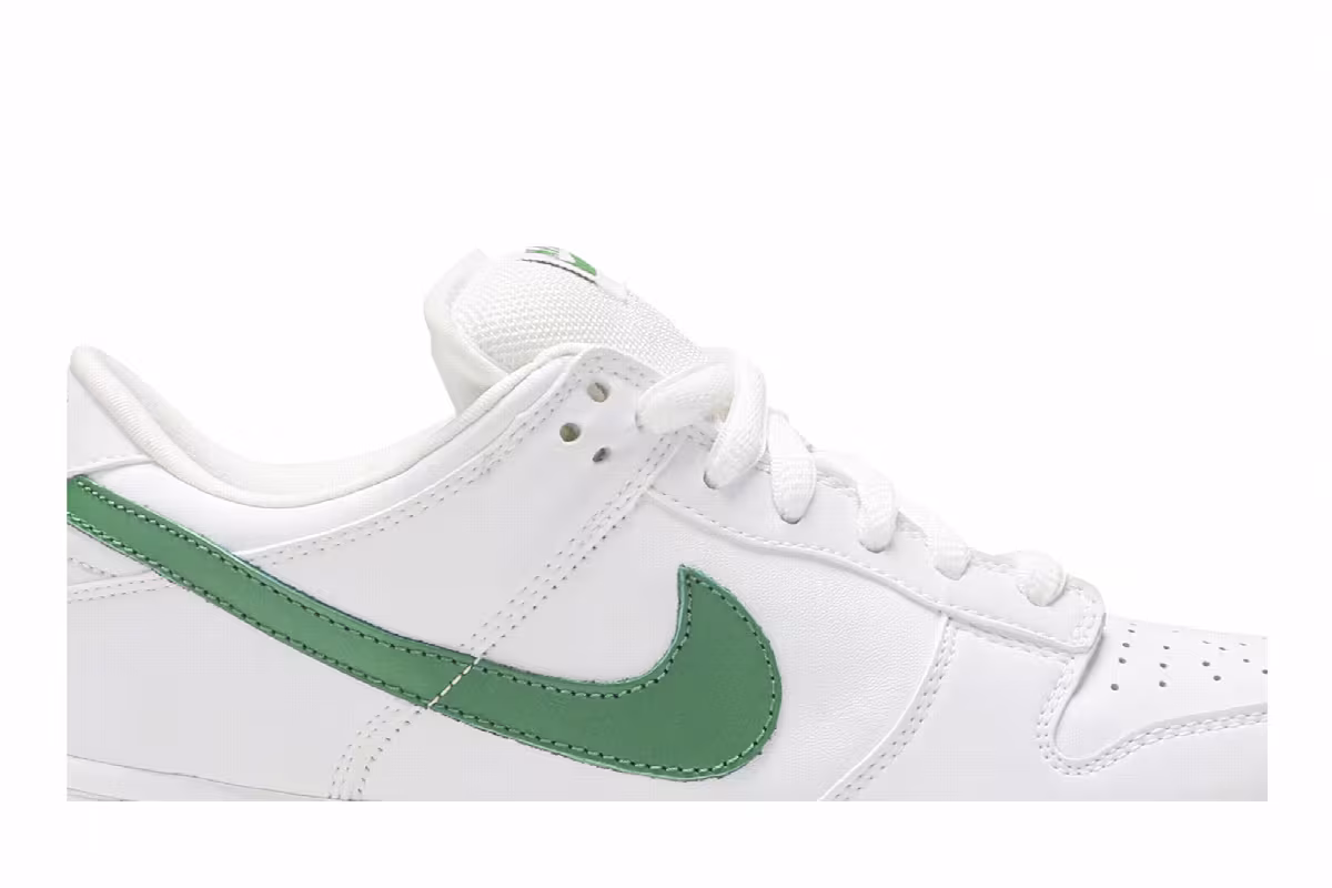 Nike Dunk Low Pro SB White Classic Green, view 3