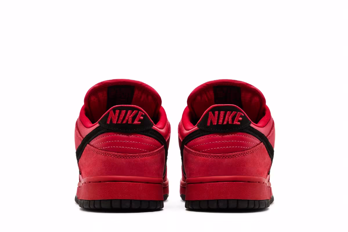 Nike Dunk Low Pro SB True Red, view 7