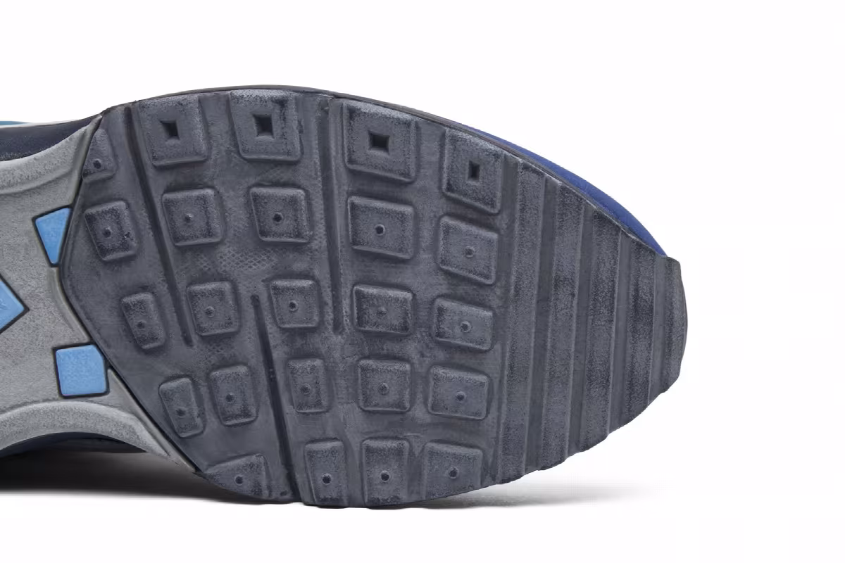 Stash x Nike Air Classic BW Stash, view 6
