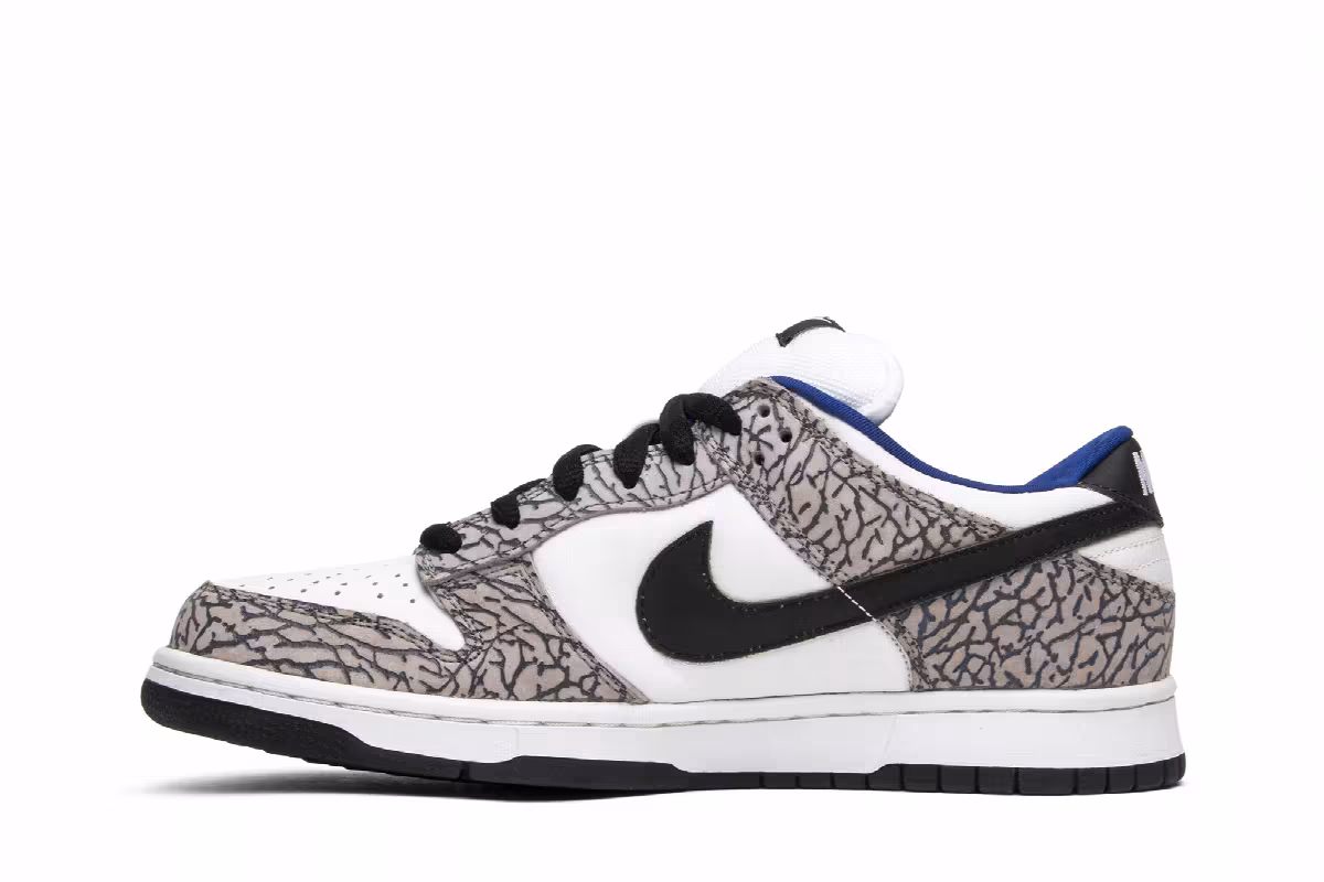 Supreme x Nike Dunk Low Pro SB White Cement, view 4
