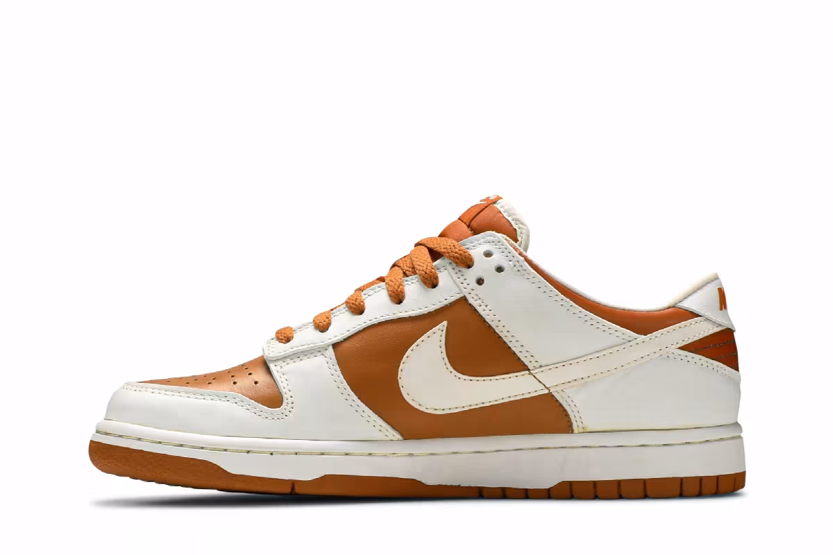 Nike Dunk Low CO.JP Reverse Curry 1999, view 4